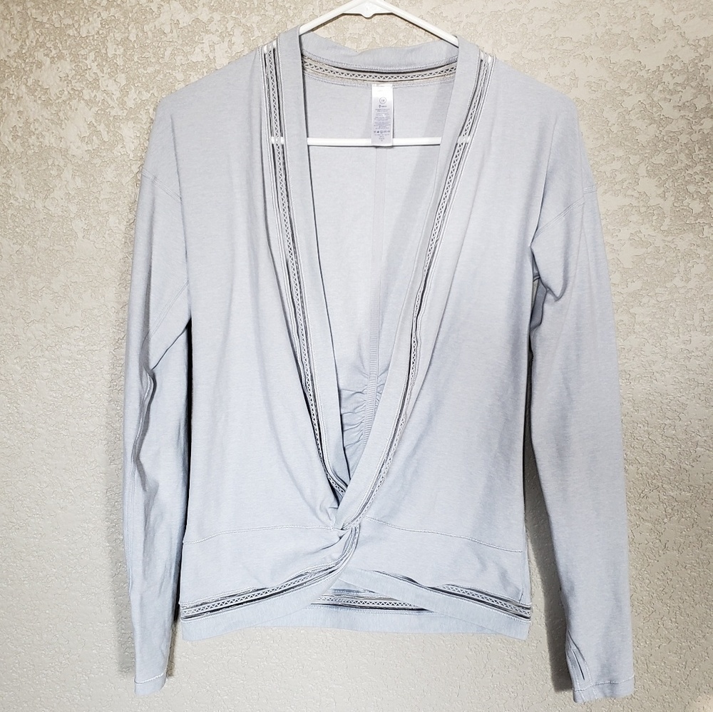 Ivivva shrug